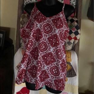 Cute recreation sleeveless top with tags size M